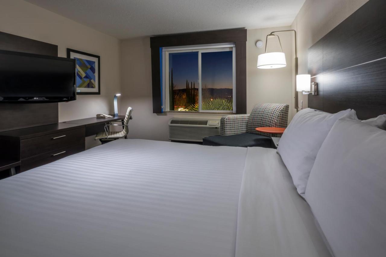 Holiday Inn Express Hotel & Suites Livermore By Ihg Exterior foto