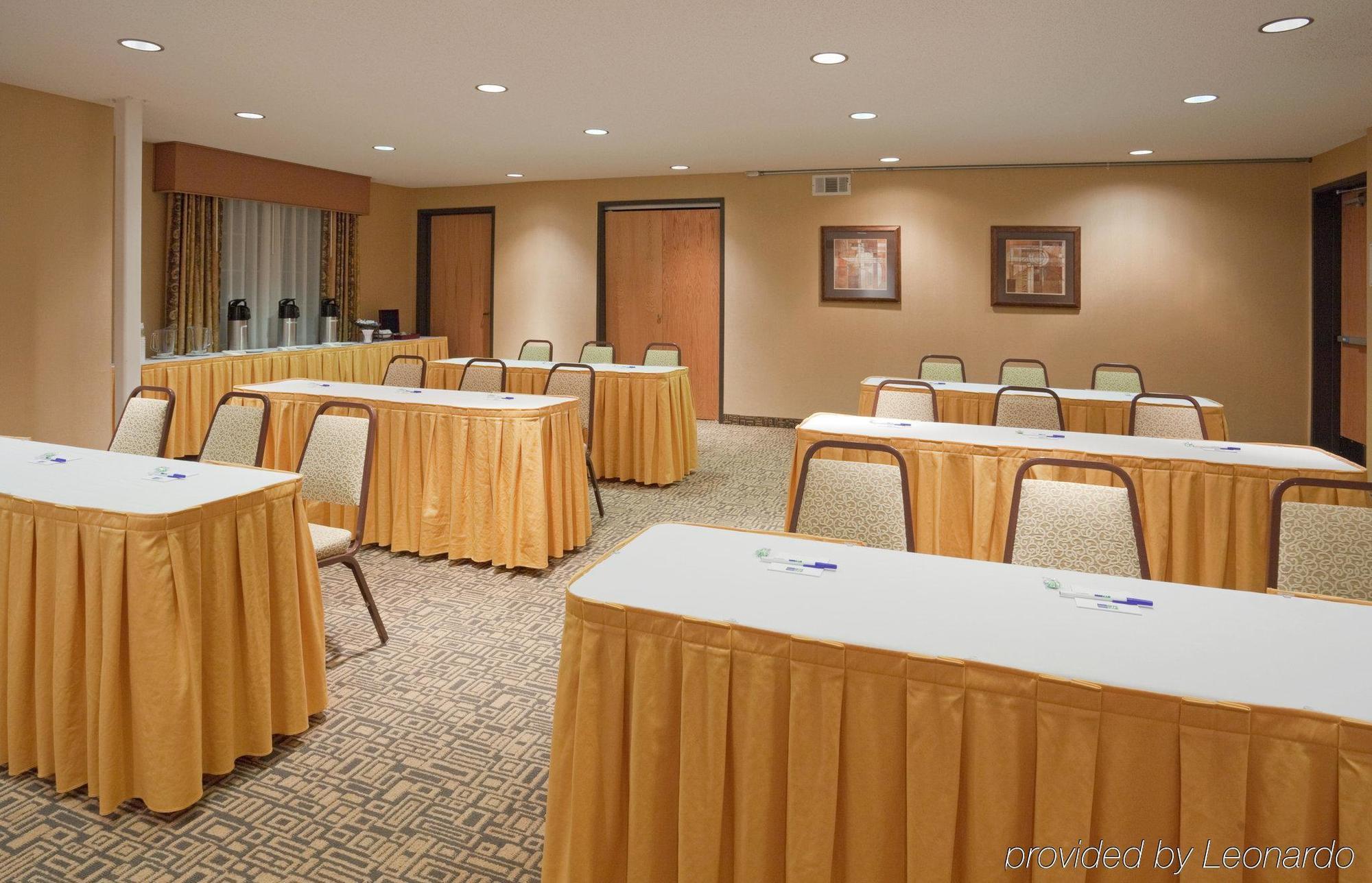 Holiday Inn Express Hotel & Suites Livermore By Ihg Facilități foto