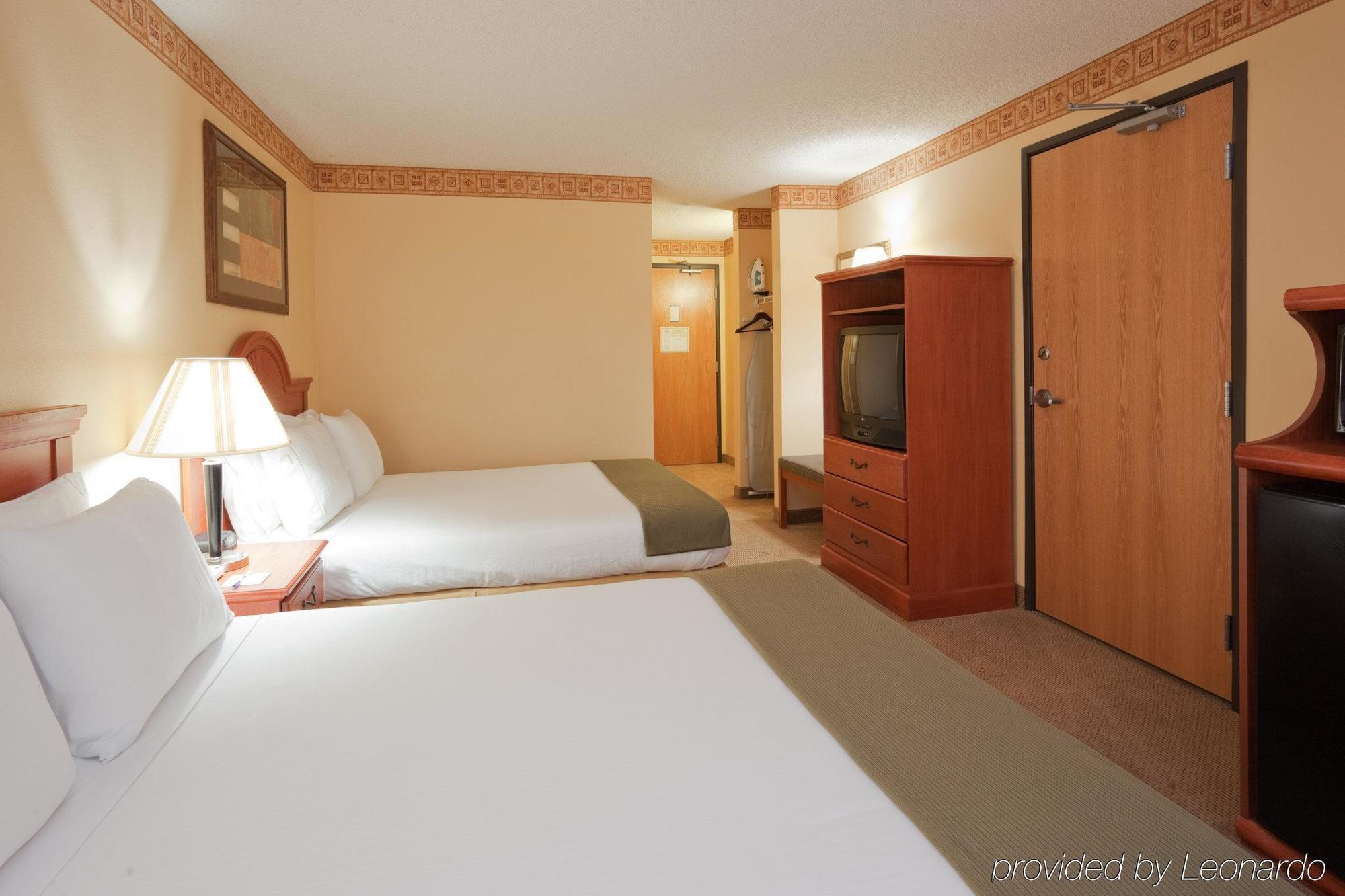 Holiday Inn Express Hotel & Suites Livermore By Ihg Cameră foto