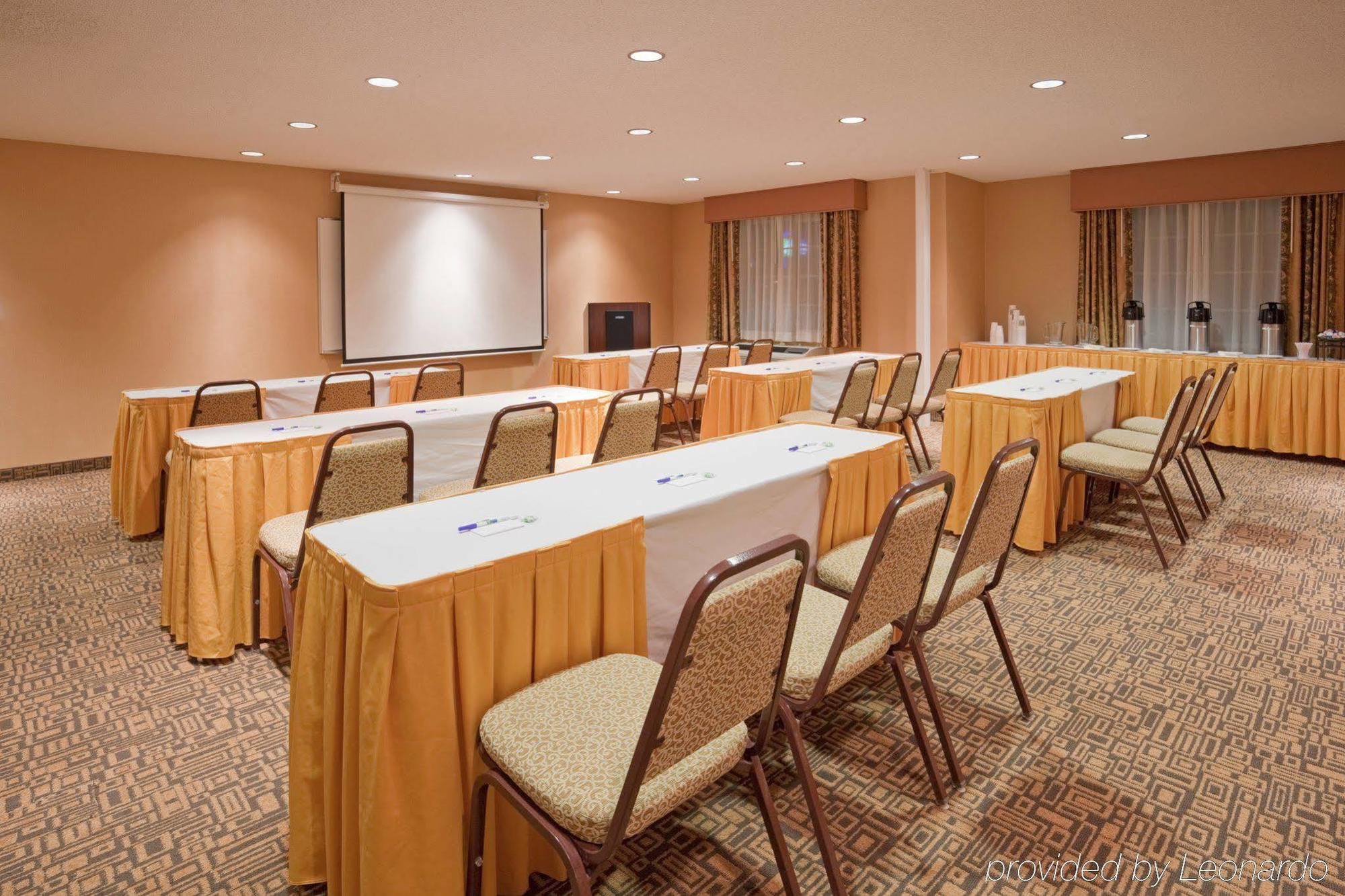 Holiday Inn Express Hotel & Suites Livermore By Ihg Facilități foto