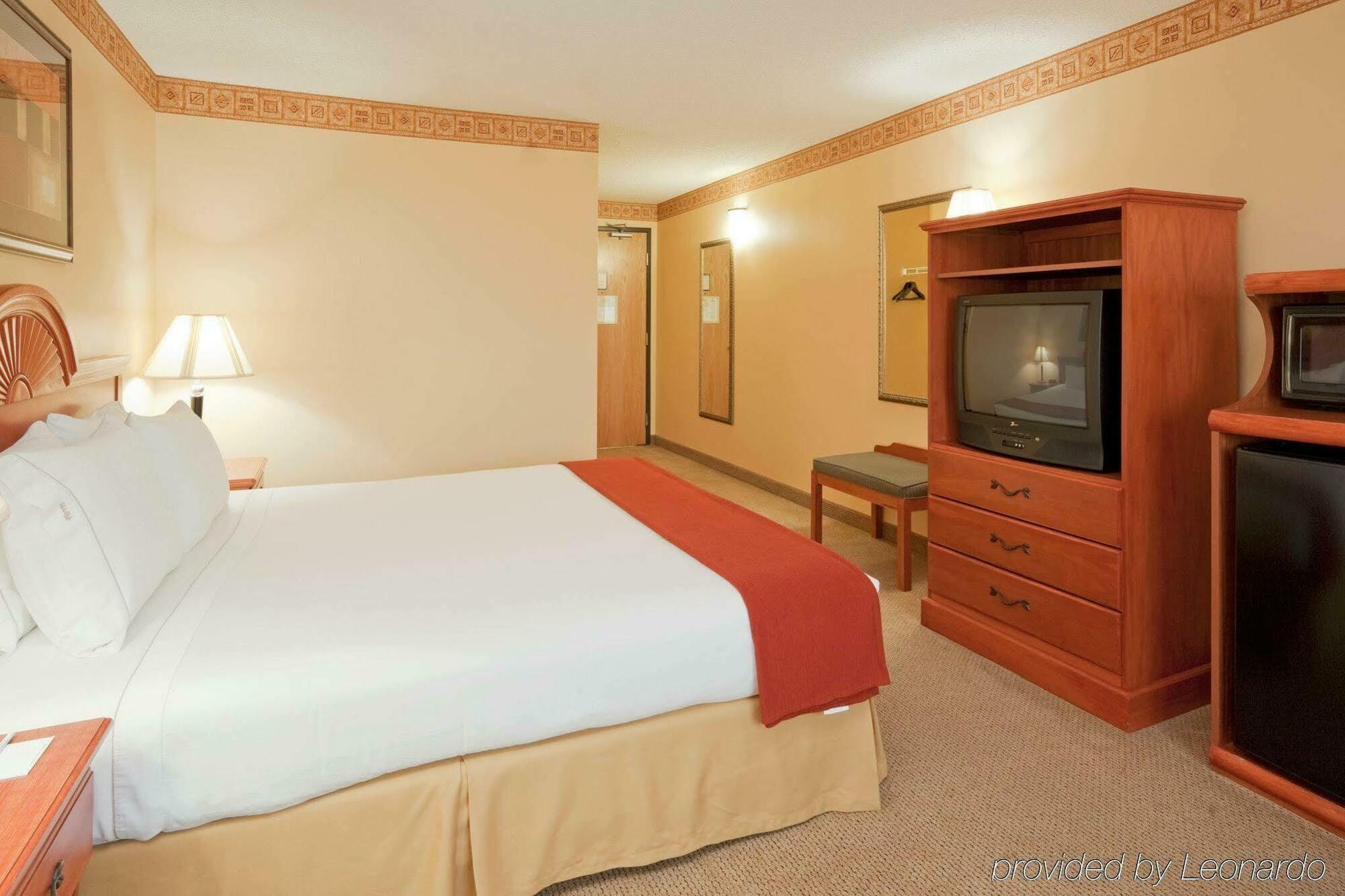 Holiday Inn Express Hotel & Suites Livermore By Ihg Exterior foto